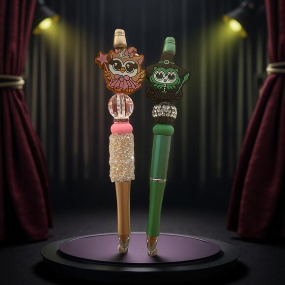 Handmadel Beaded Wicked Glinda and Elphaba Owl Pens Set- 2 extra refills - Picture 1 of 5